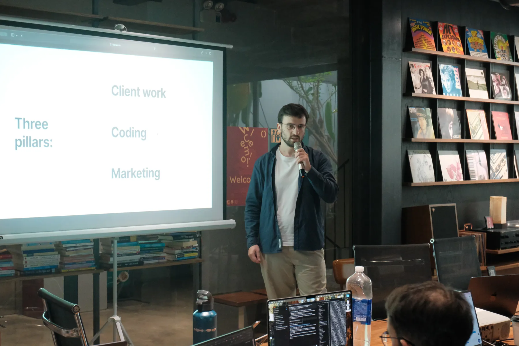 Frontier Club AI Meetup #1 — photo 29