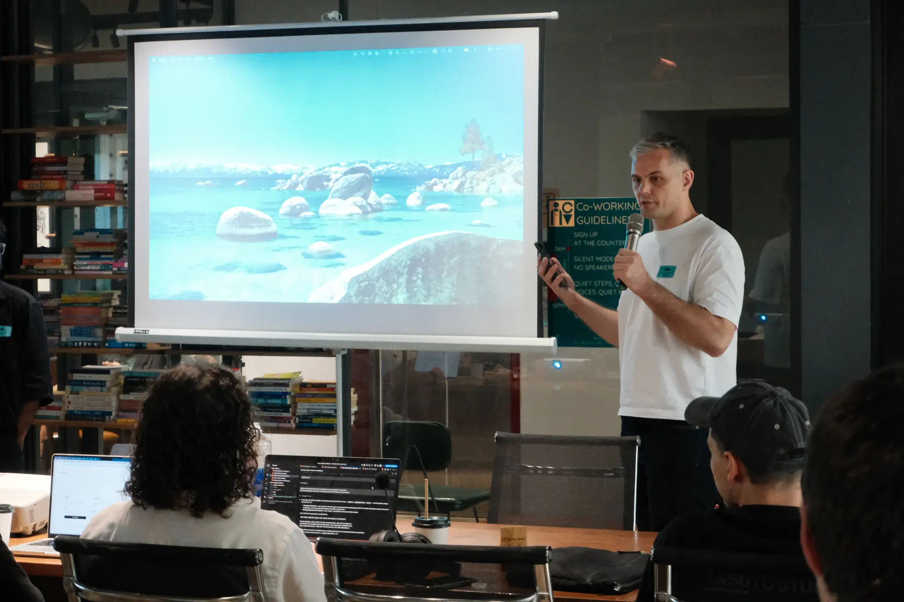 Frontier Club AI Meetup #2 — photo 51