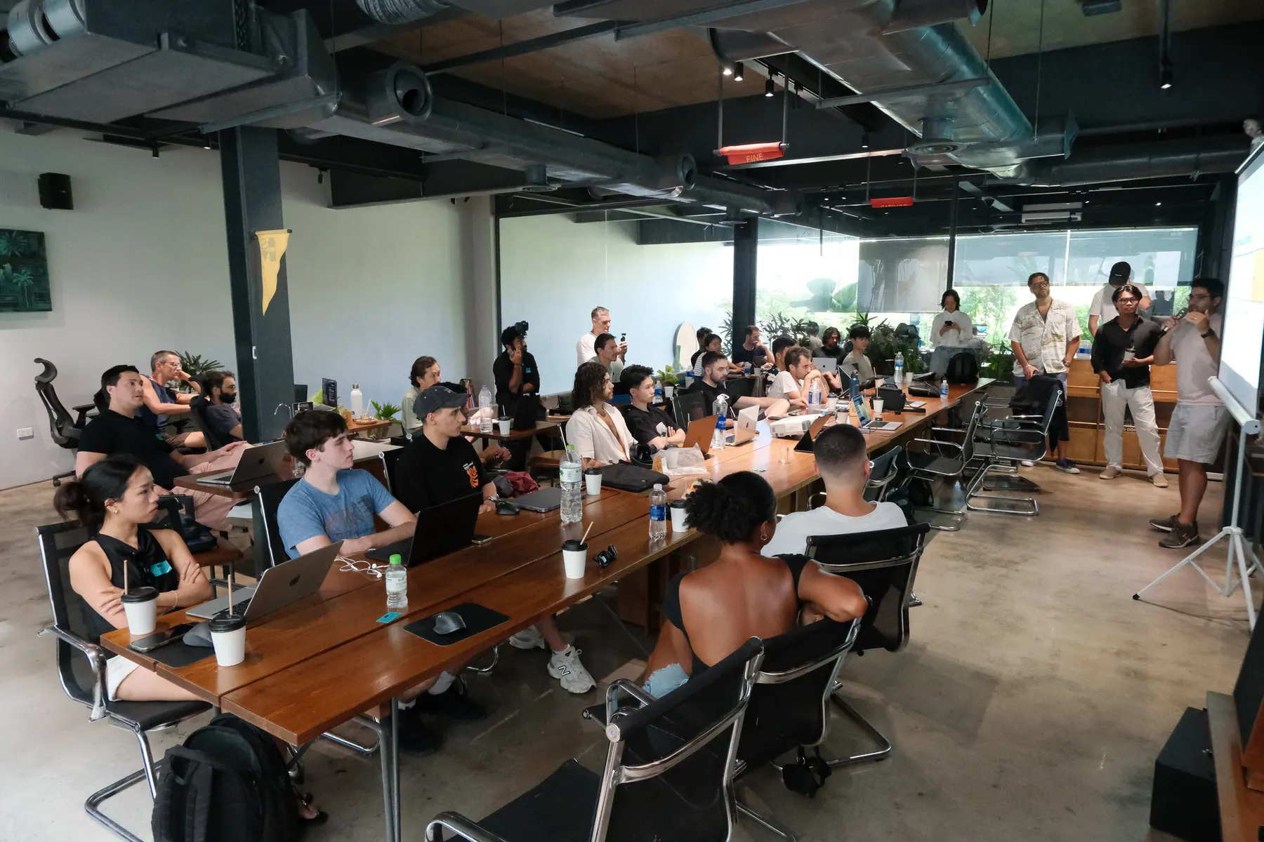 Frontier Club AI Meetup #2 — photo 31