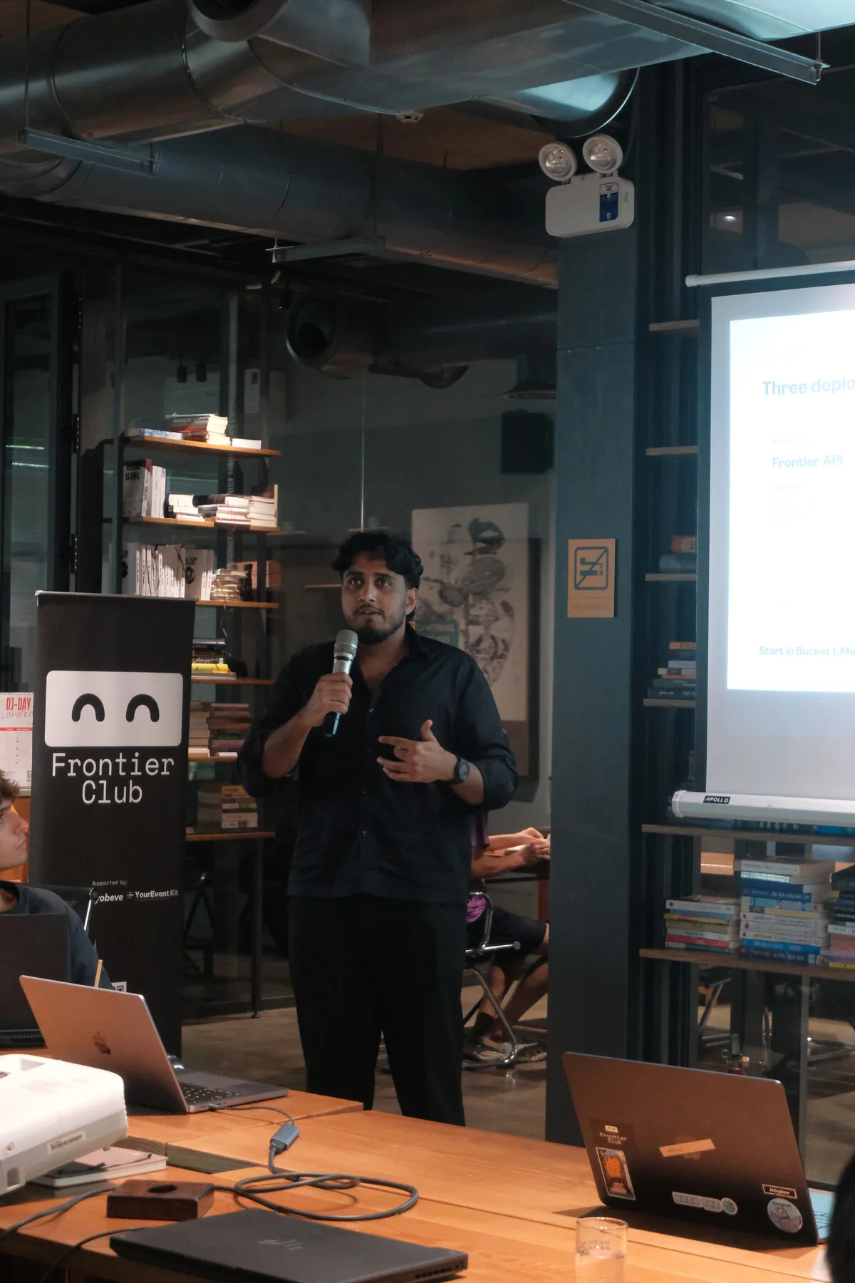 Frontier Club AI Meetup #3 — photo 58