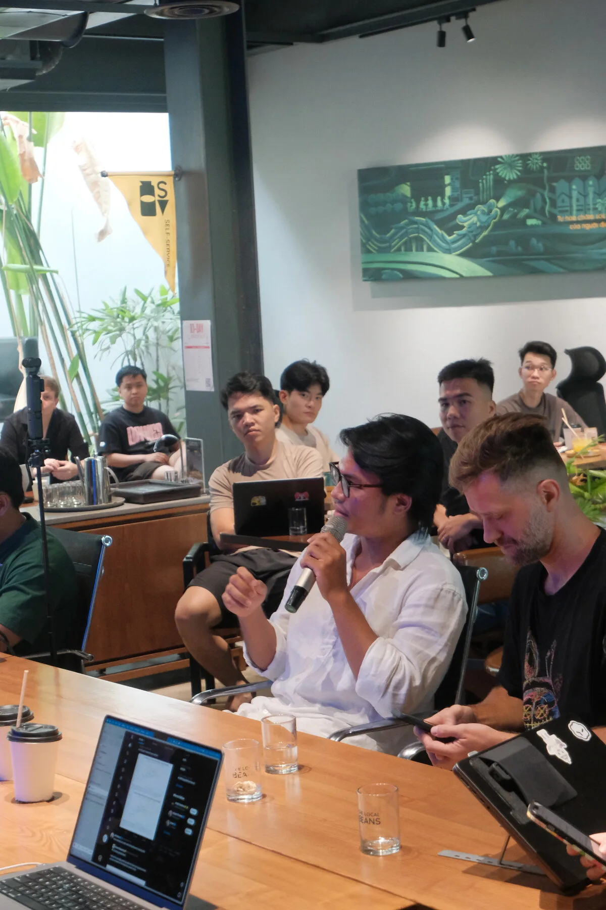 Frontier Club AI Meetup #3 — photo 23
